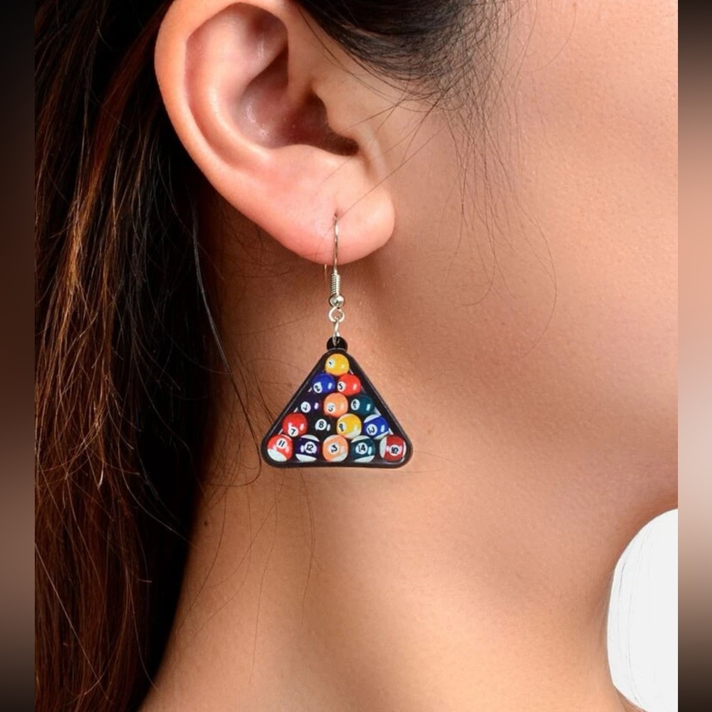 π± Awesome Billiard Triangle Pool Themed Drop Earrings π±